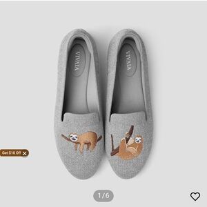 Vivaia Round Toe Sloth Loafers Sz 40